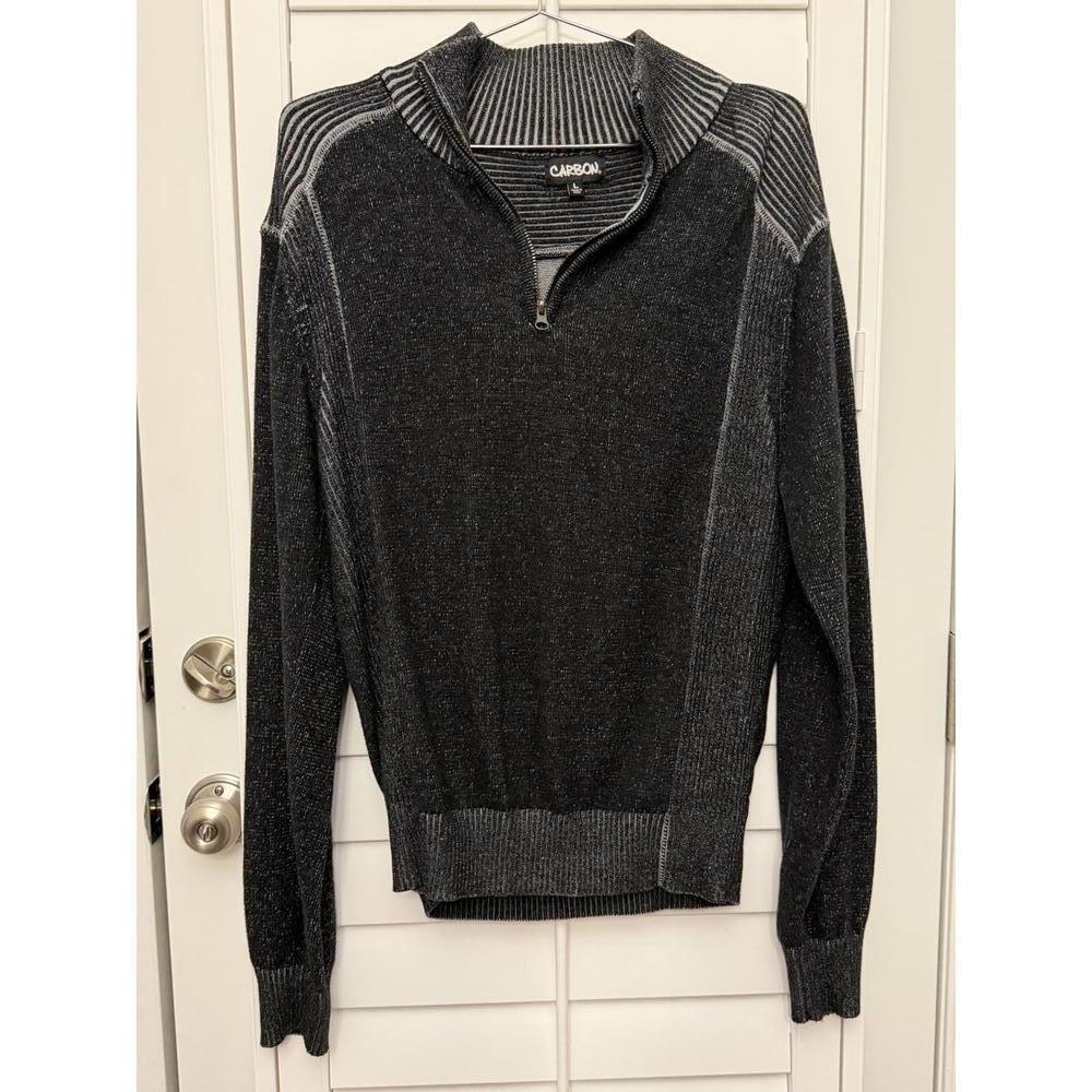 Carbon quarter zip pullover size Large‎
